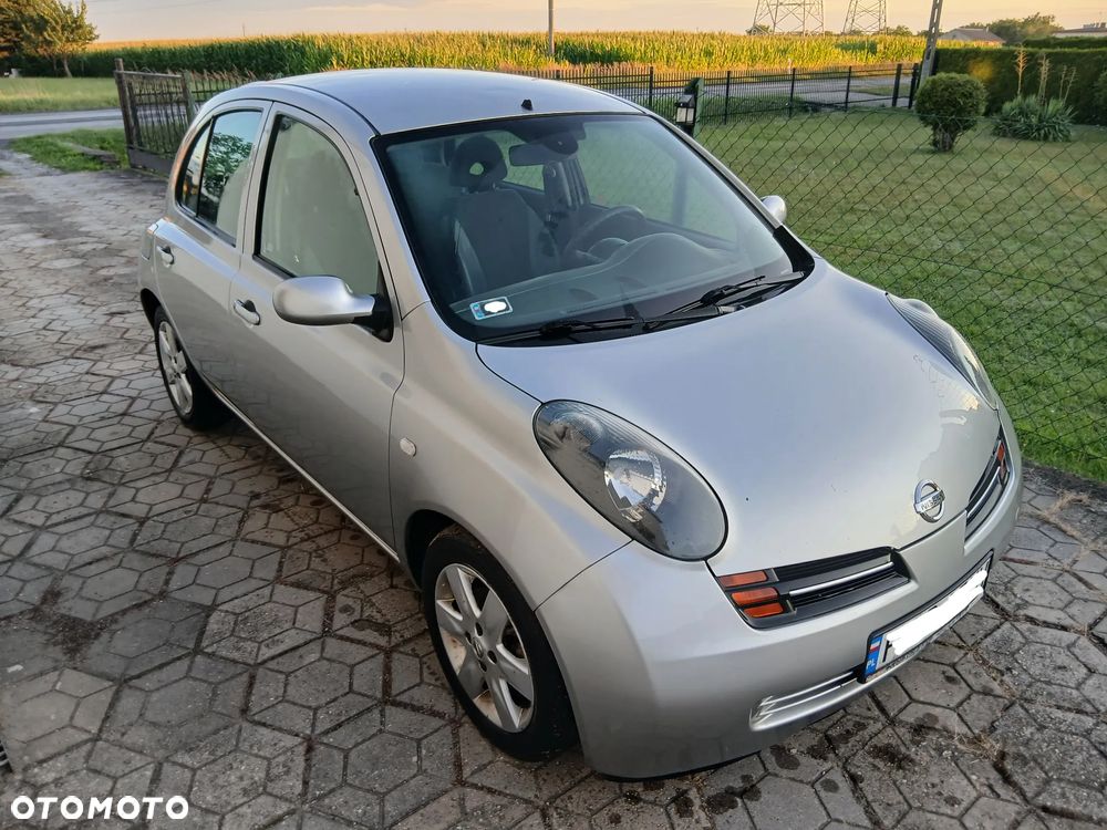 Nissan Micra - 2