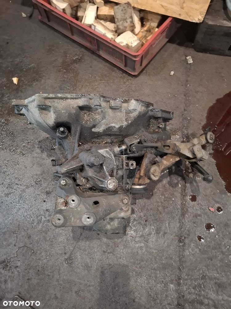 SKRZYNIA BIEGÓW OPEL CORSA E FFS394 1.4 - 1