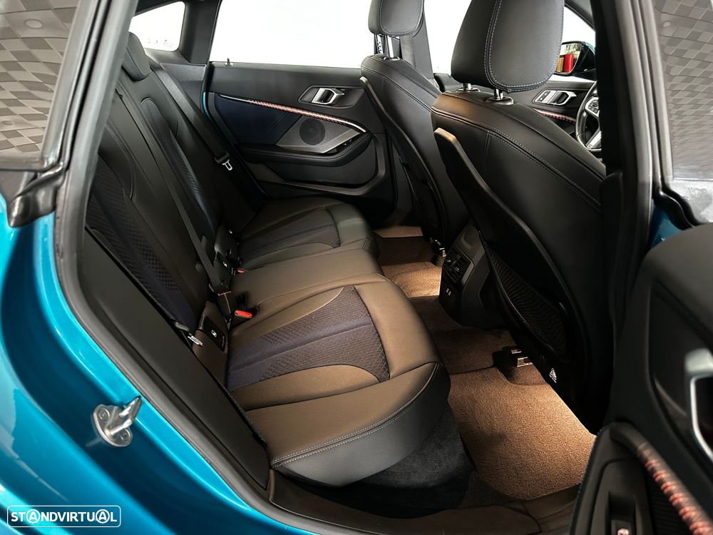 BMW 218 Gran Coupé i Pack Desportivo M - 34