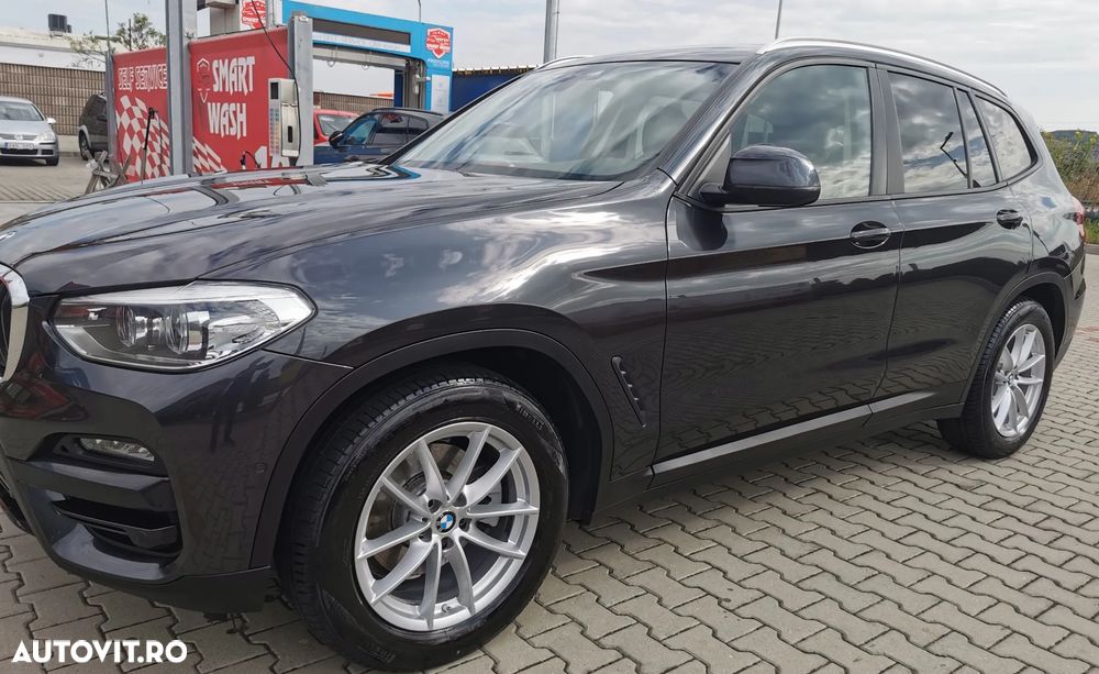 BMW X3 xDrive20d AT Advantage - 3