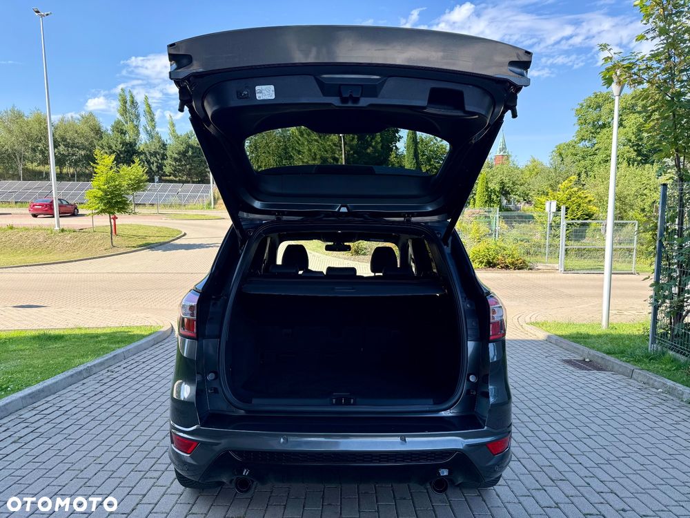 Ford Kuga 1.5 EcoBoost FWD ST-Line X - 32