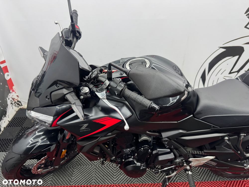 Kawasaki Z 650 - 11