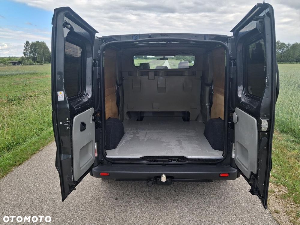 Opel Vivaro - 27