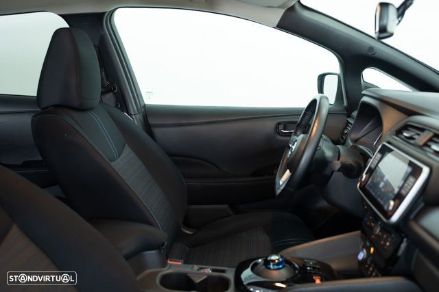 Nissan Leaf N-Connecta Full Led - 18