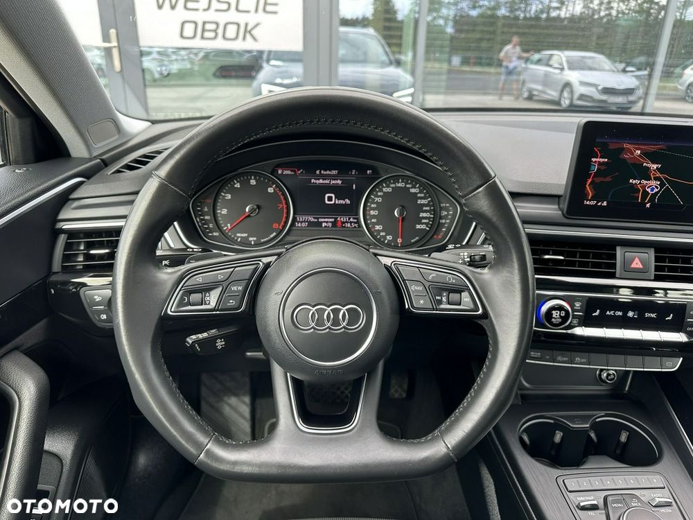 Audi A4 Avant 40 TFSI S tronic S line - 18