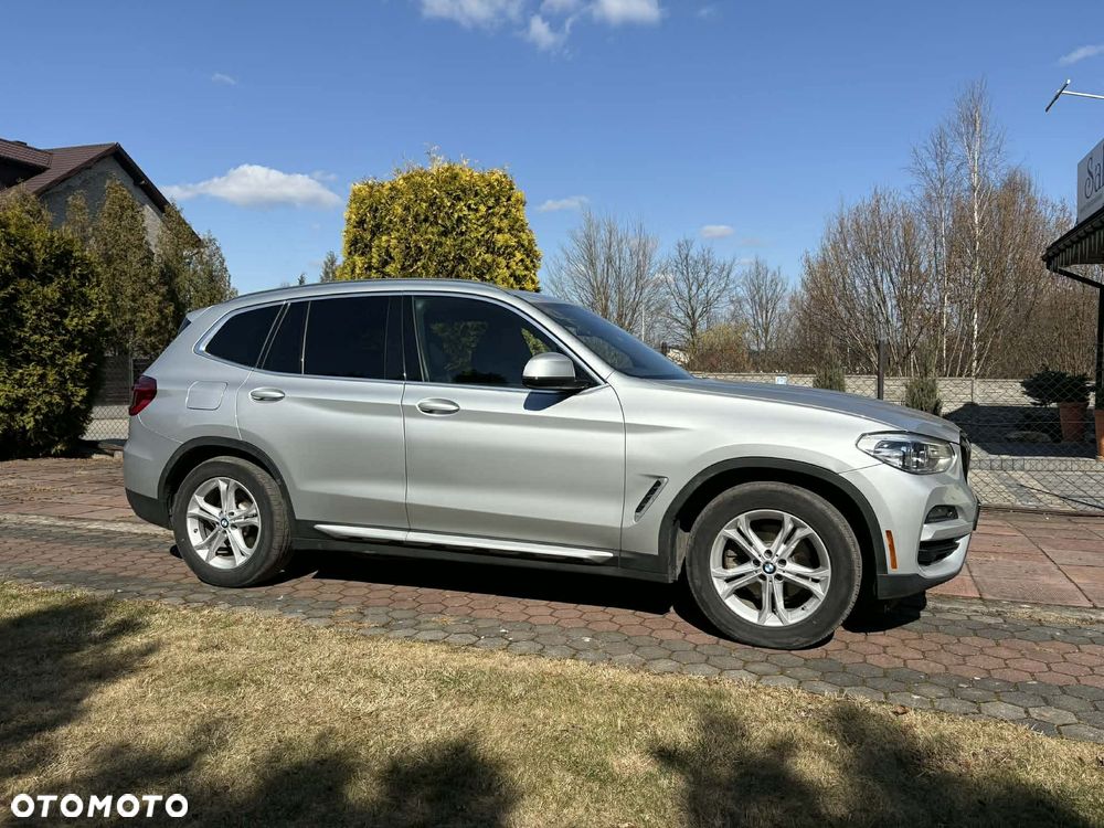 BMW X3 xDrive30e Luxury Line - 2