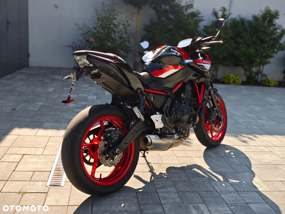 Kawasaki Z 650 - 6
