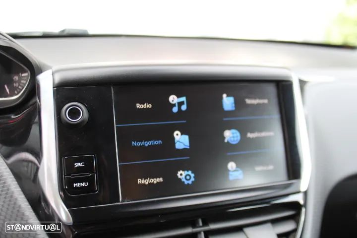 Peugeot 2008 1.2 PureTech Allure - 34