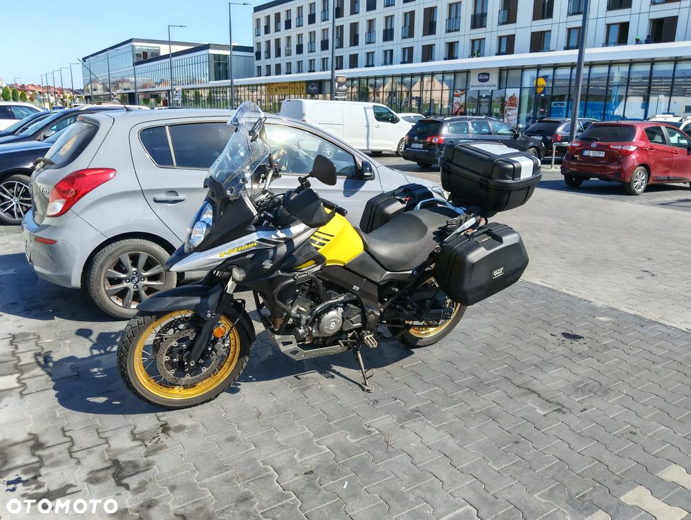 Suzuki V-STROM - 19