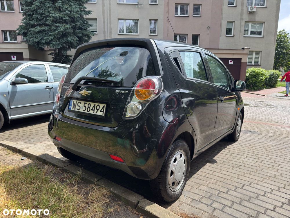 Chevrolet Spark - 4