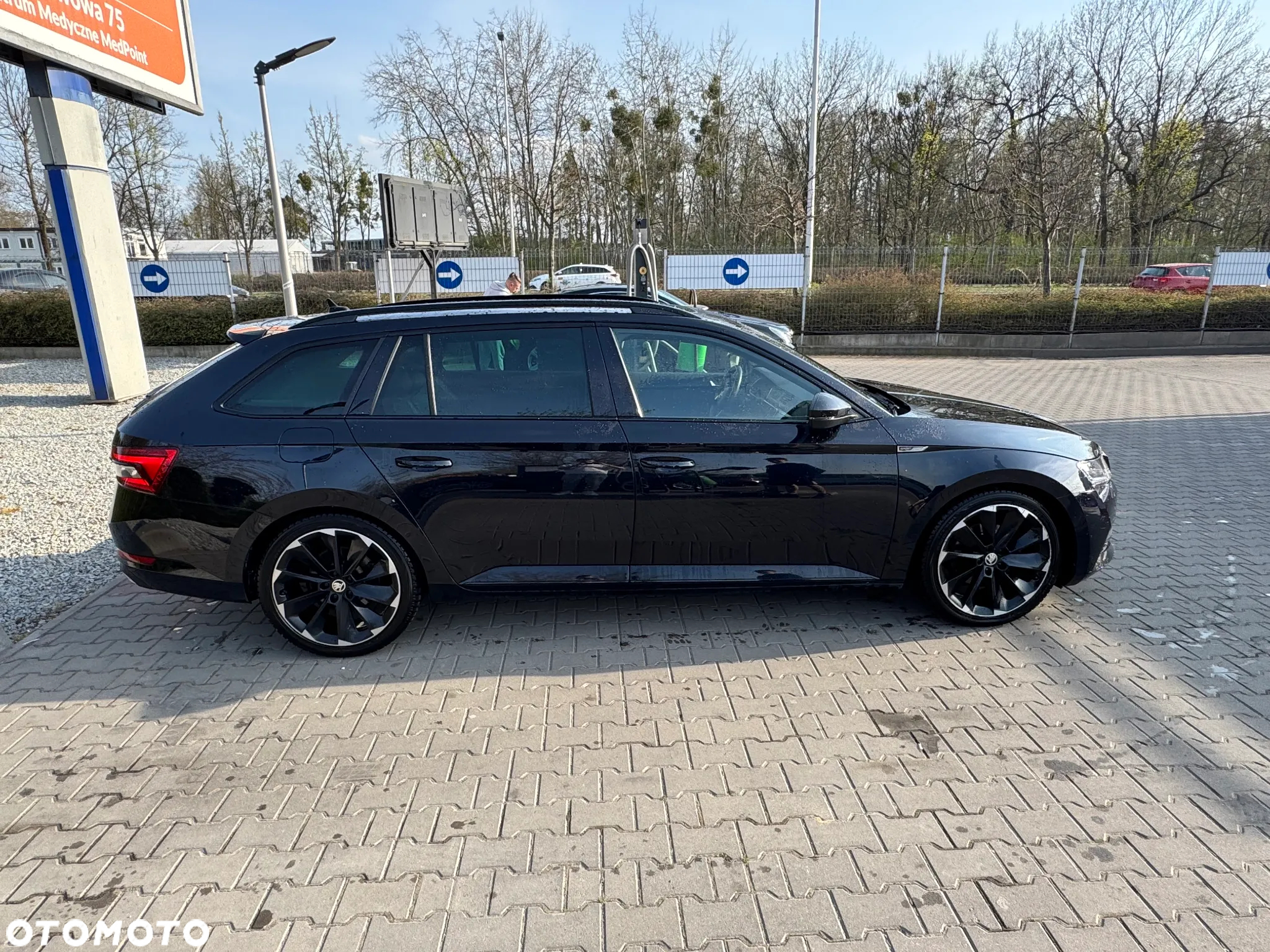 Skoda Superb 2.0 TSI Sportline DSG - 4