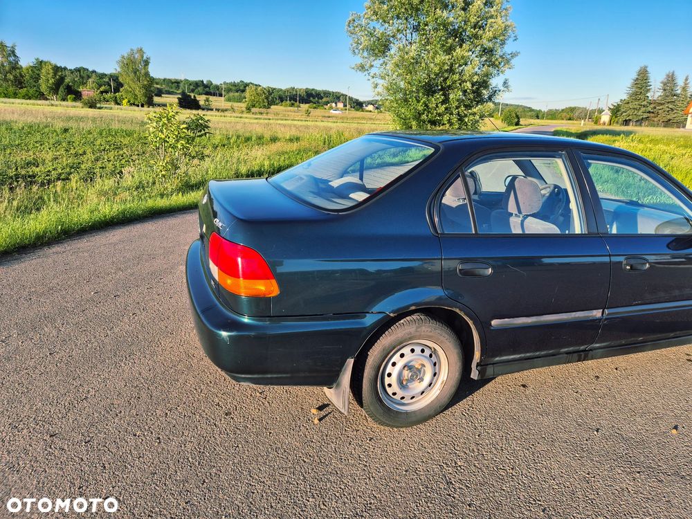 Honda Civic - 4