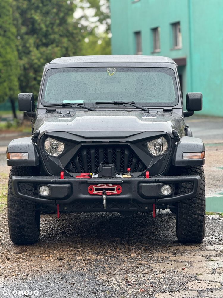 Jeep Wrangler - 6