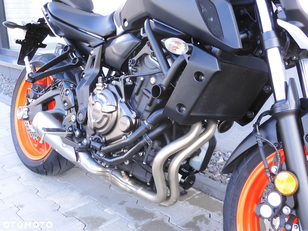 Yamaha MT - 5