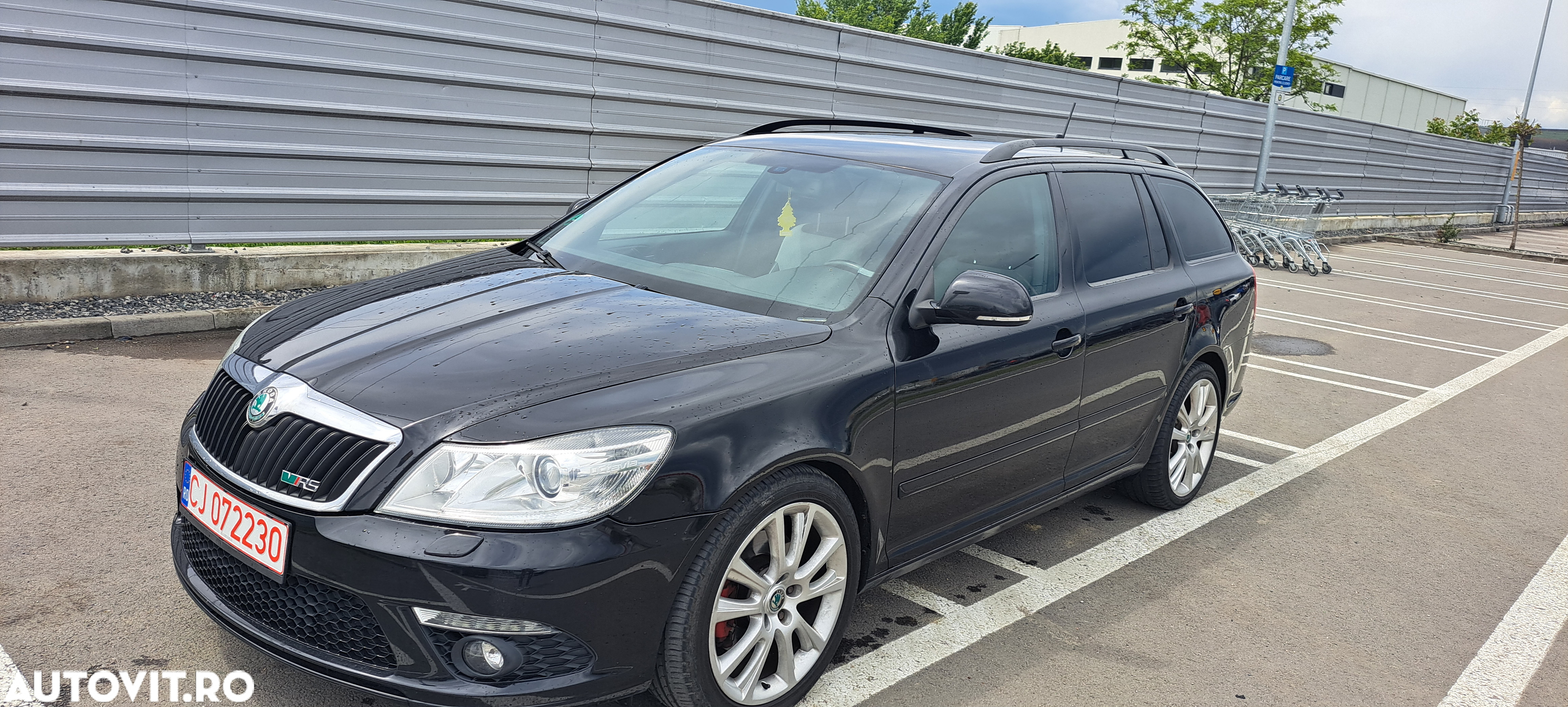 Skoda Octavia Combi 2.0 TDI RS - 15