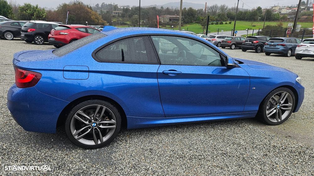 BMW 220 d Coupe Pack M - 3