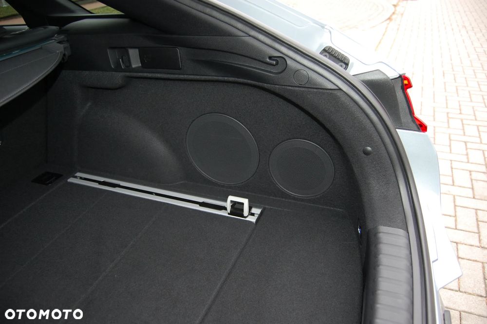 Kia ProCeed 1.6 T-GDI DCT7 OPF GT - 17