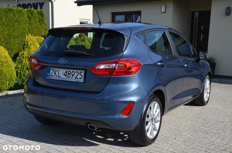 Ford Fiesta 1.0 EcoBoost S&S TITANIUM - 4