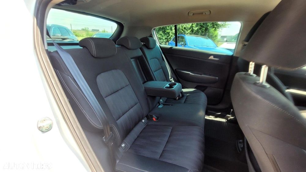 Kia Sportage 1.6 T-GDI 6MT 4x4 Classic - 18