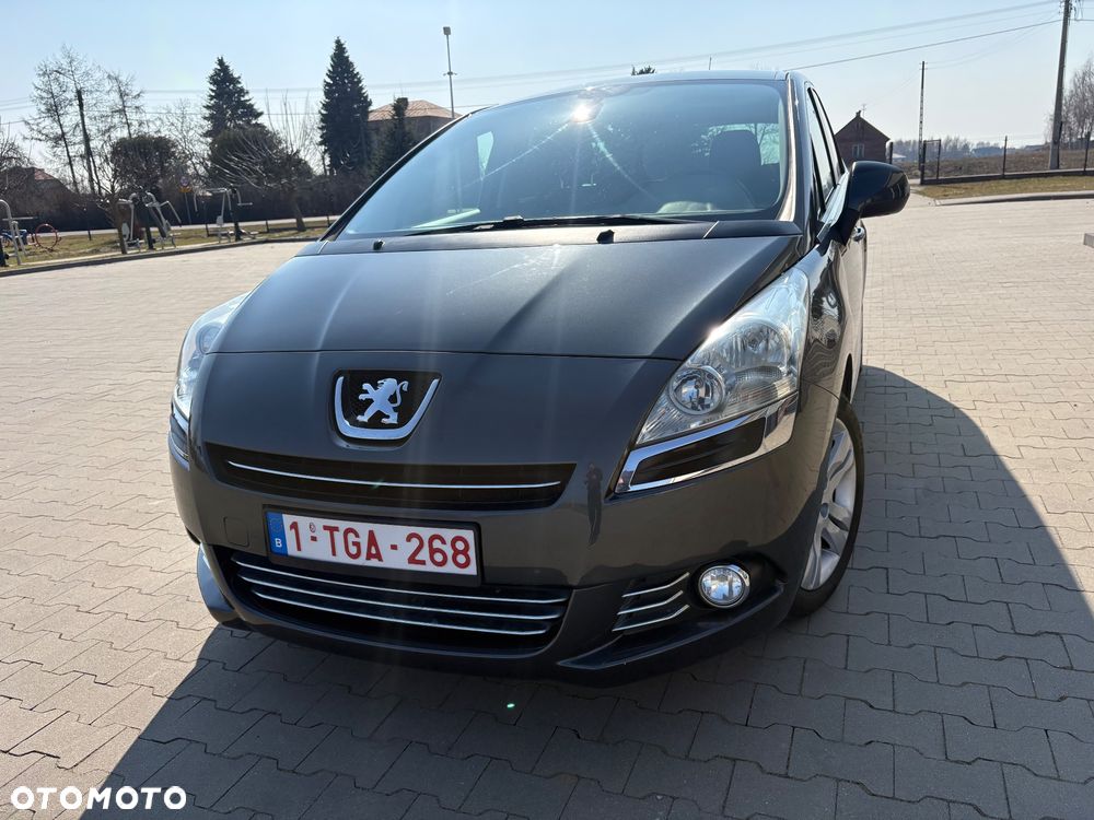 Peugeot 5008 HDI FAP 110 Premium - 6