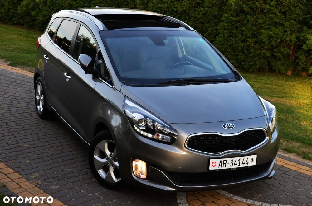 Kia Carens 1.7 CRDi XL 7os - 2