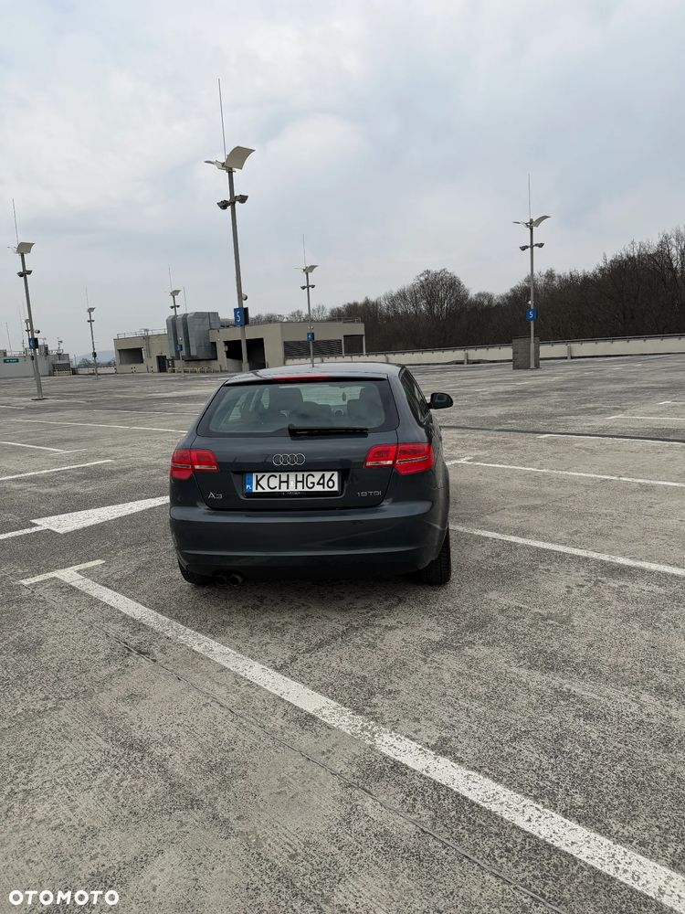 Audi A3 Sportback - 9
