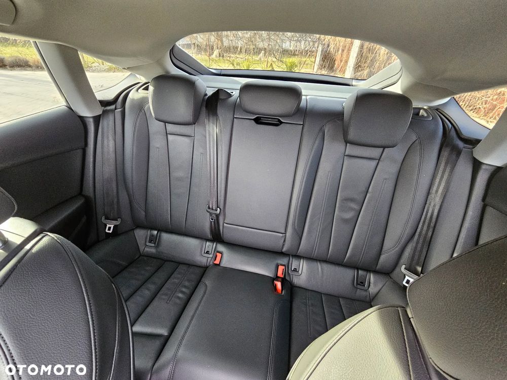 Audi A5 Sportback 35 TFSI S tronic - 13