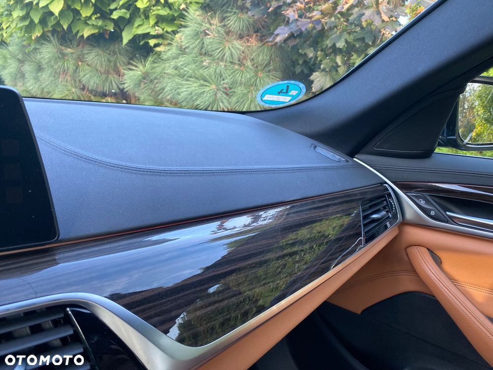 BMW Seria 5 520d Efficient Dynamics Edition Luxury Line - 15