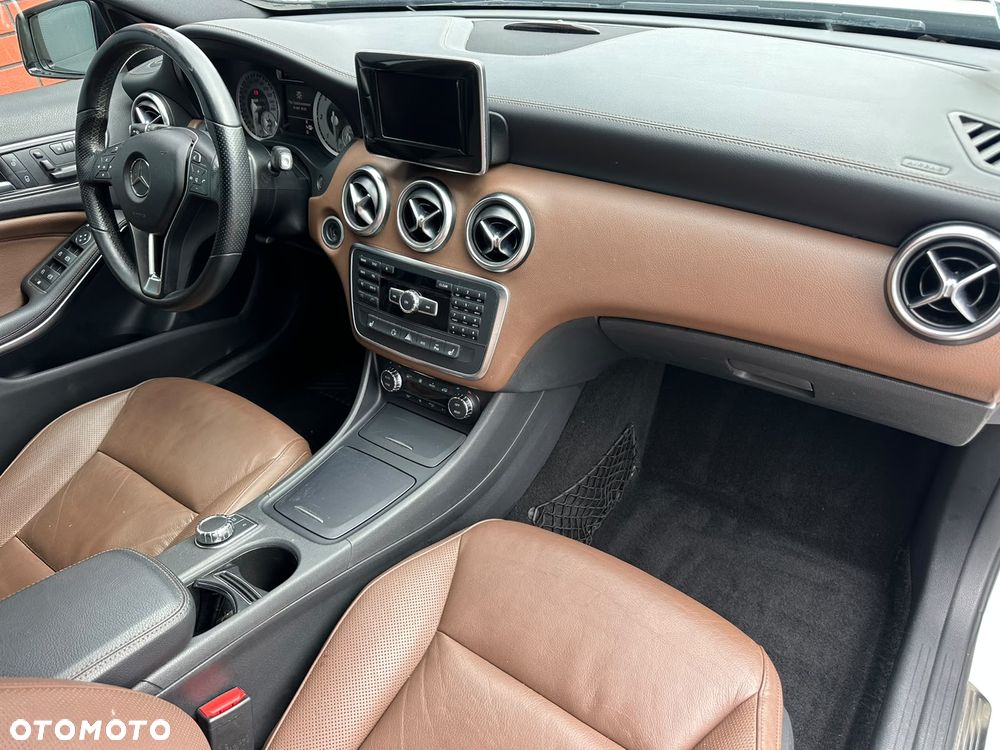 Mercedes-Benz Klasa A 180 CDI 7G-DCT AMG Line - 8