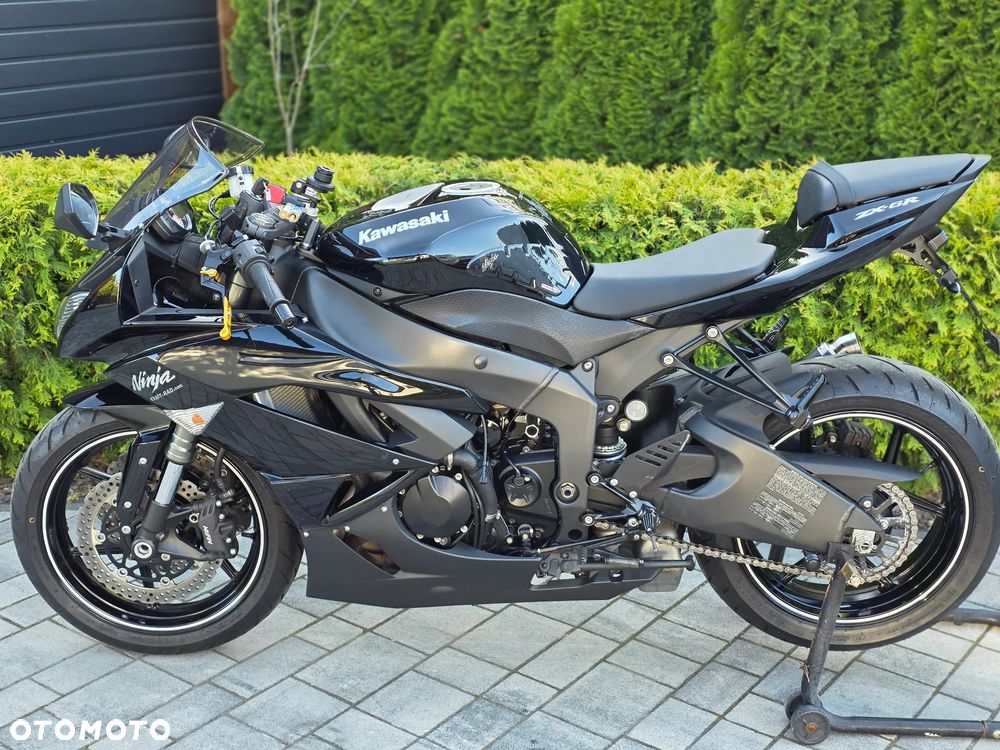 Kawasaki ZX - 28