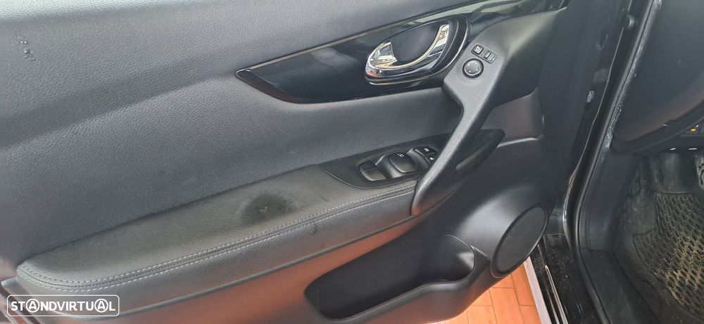 Nissan Qashqai 1.5 dCi Tekna Premium Alcantara - 4