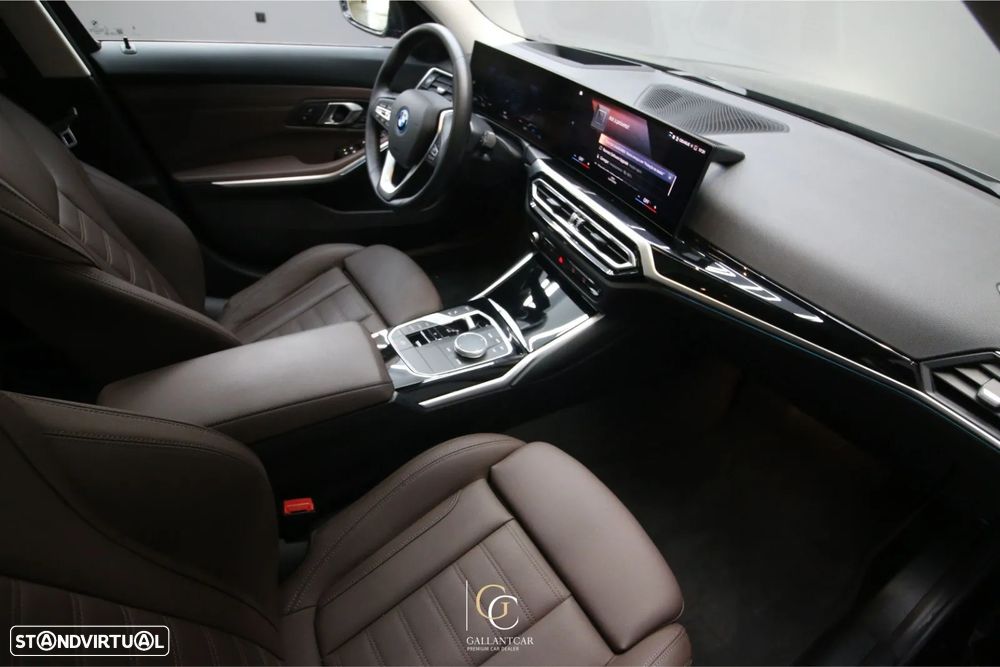 BMW 330 e Touring xDrive Aut. - 32