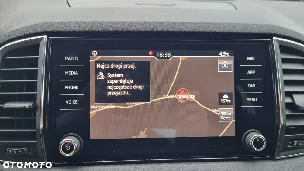 Skoda Karoq 1.5 TSI DSG Tour - 33