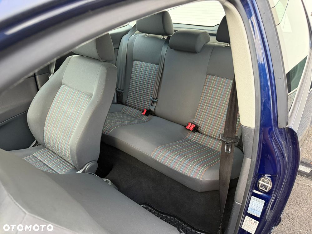 Volkswagen Polo 1.2 Trendline - 23