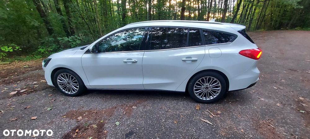 Ford Focus 1.5 EcoBlue Start-Stopp-System TITANIUM - 9