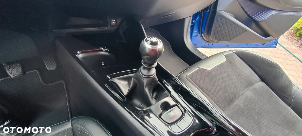 Toyota C-HR 1.2 T Prestige - 24