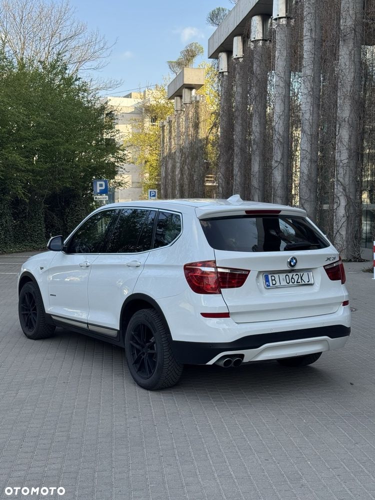 BMW X3 xDrive28i xLine - 6