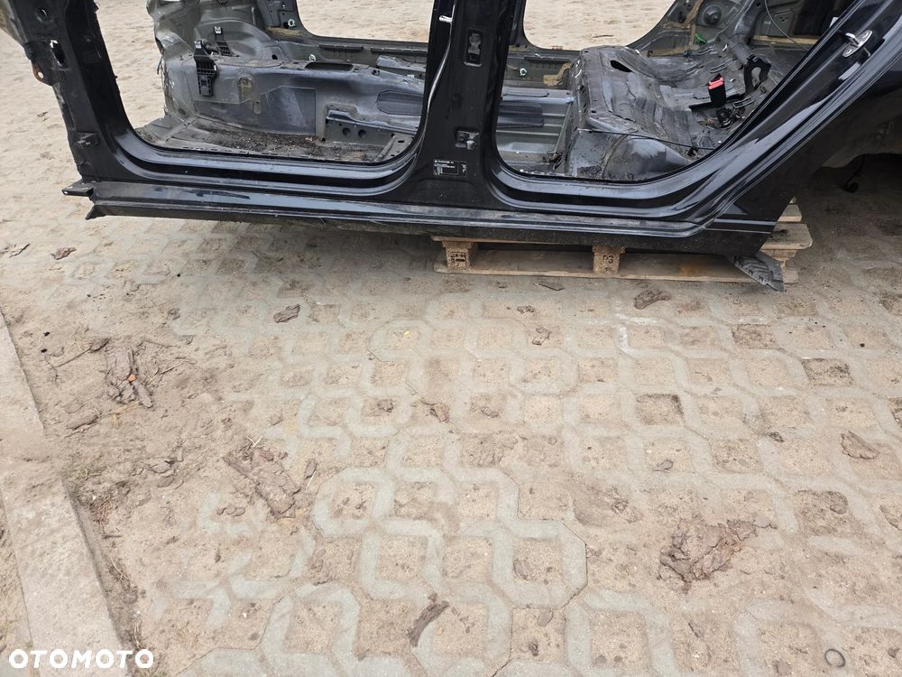 VW PASSAT B8 SEDAN BŁOTNIK ĆWIARTKA PRAWA LEWA TYŁ - 9