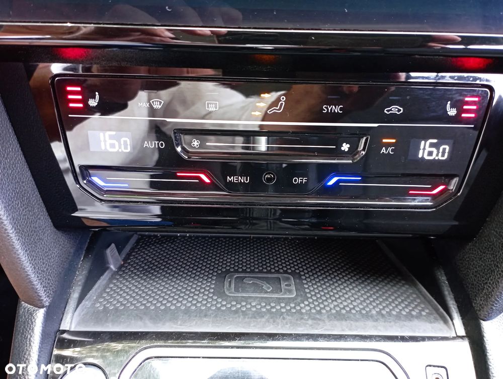 Volkswagen Passat Variant 2.0 TDI EVO Business DSG - 13