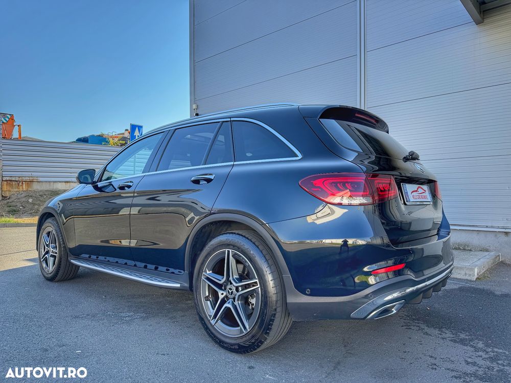 Mercedes-Benz GLC - 9