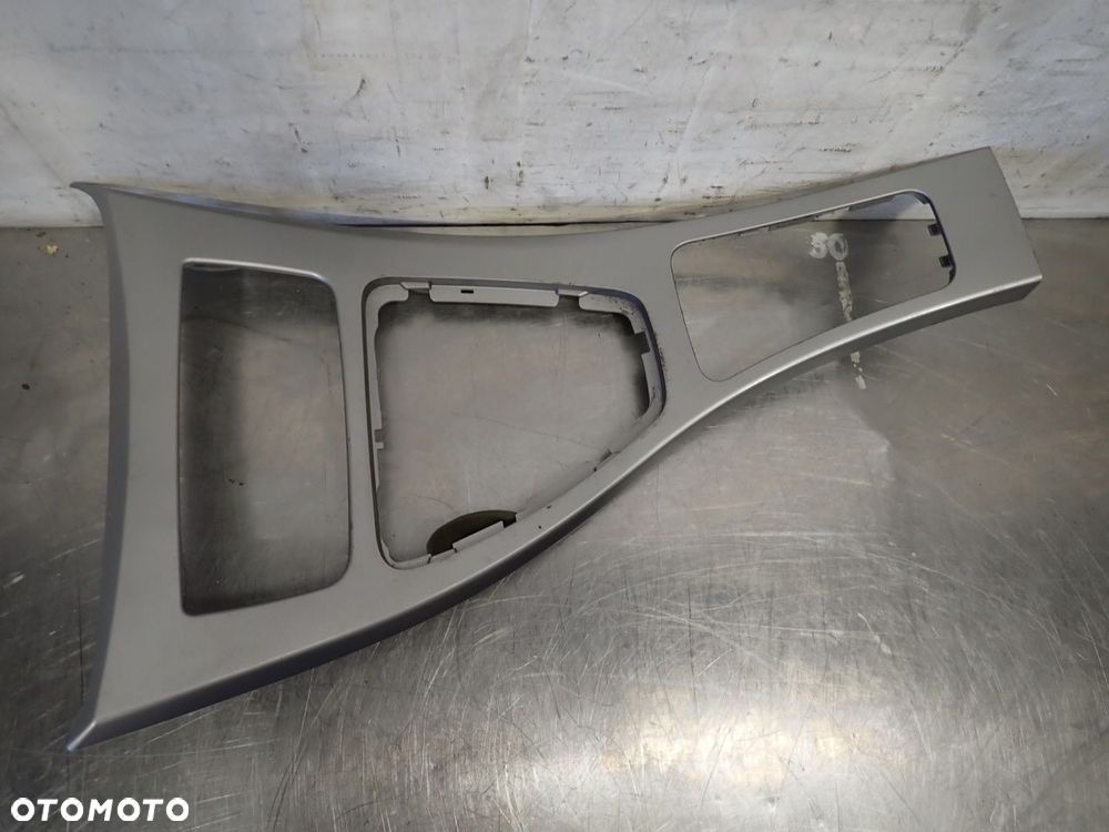 DEKOR TUNELU BMW E90 320I 7118023 - 2