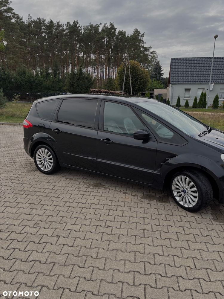 Ford S-Max 2014 photo 3