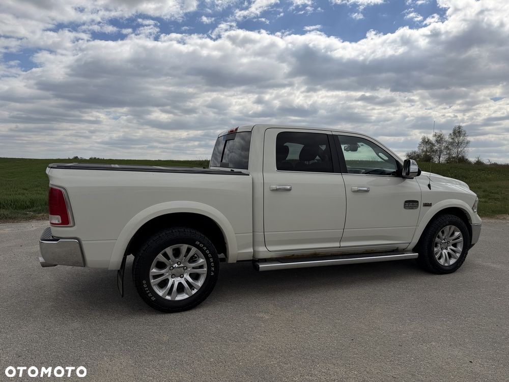 RAM 1500 5.7 Crew Cab Shortbed Limited Black - 4