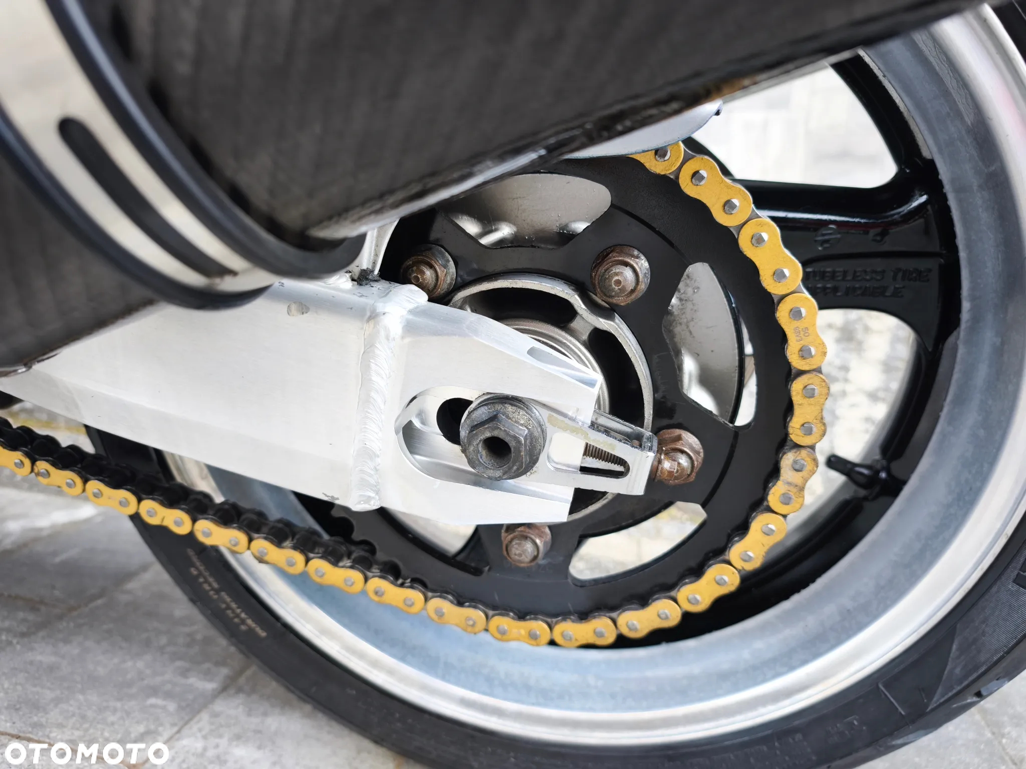 Honda CBR - 28