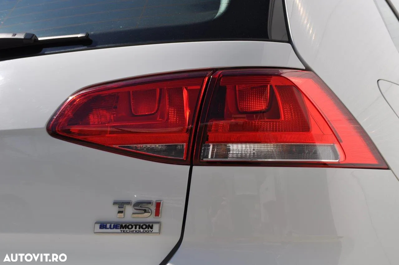 Volkswagen Golf 1.4 TSI BMT Comfortline - 13