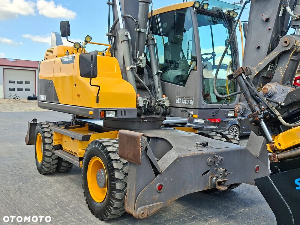 Volvo EW140D ROTOTILT ze szczypcami - 4