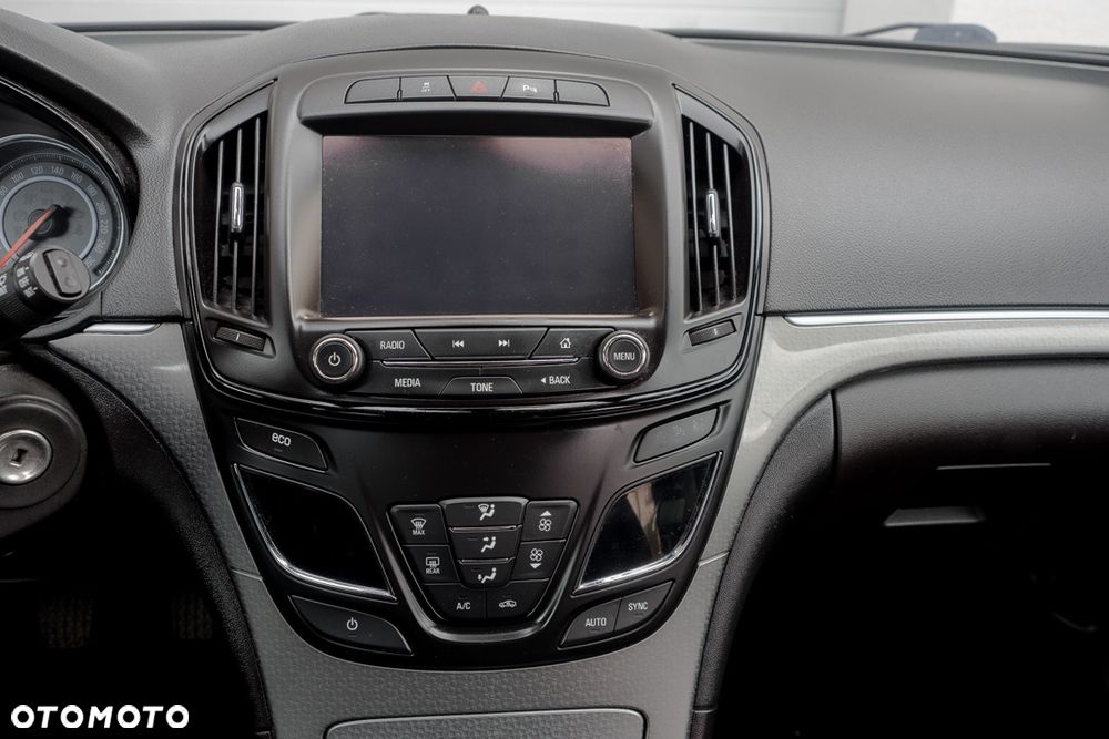 Opel Insignia 1.4 T Cosmo S&S - 20