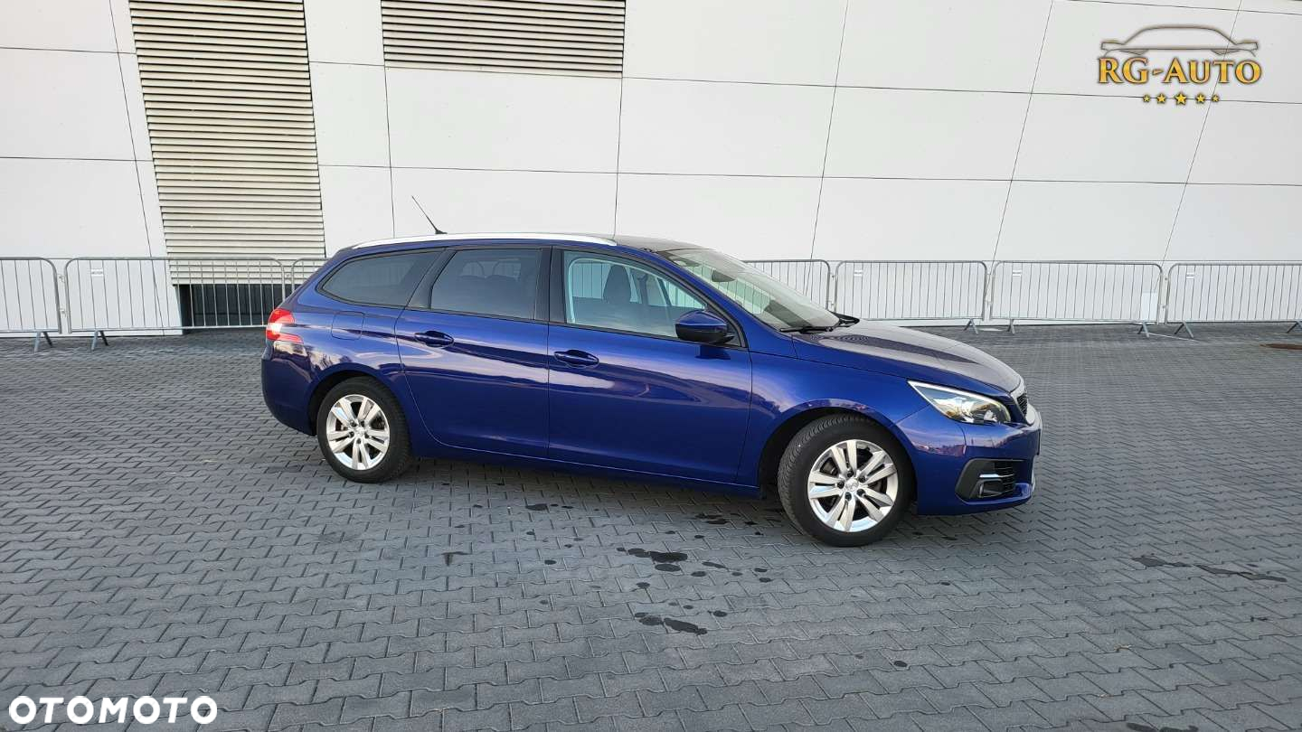 Peugeot 308 - 5