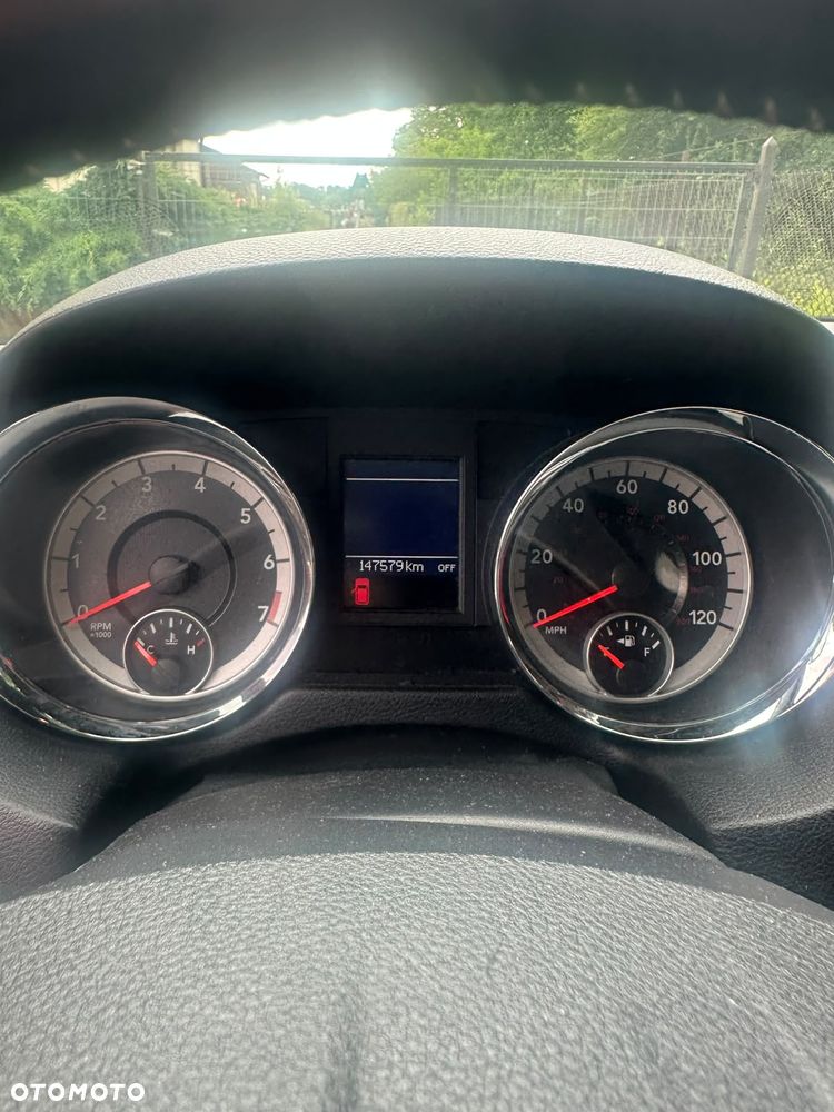 Dodge Grand Caravan - 3
