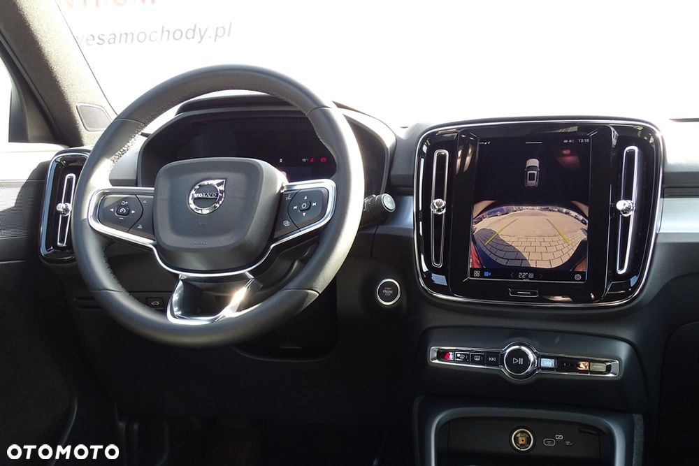 Volvo XC 40 2024